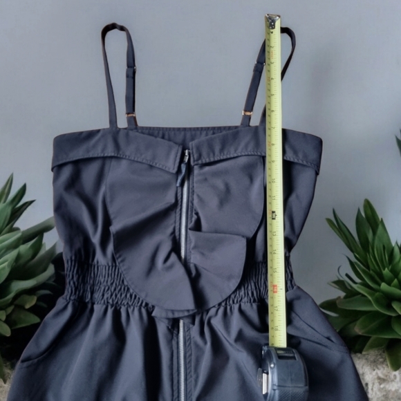 3/$40 Sale! Level 33 Seamless Collection of Toronto Front Ruffle & Zipper Dress - Picture 6 of 10